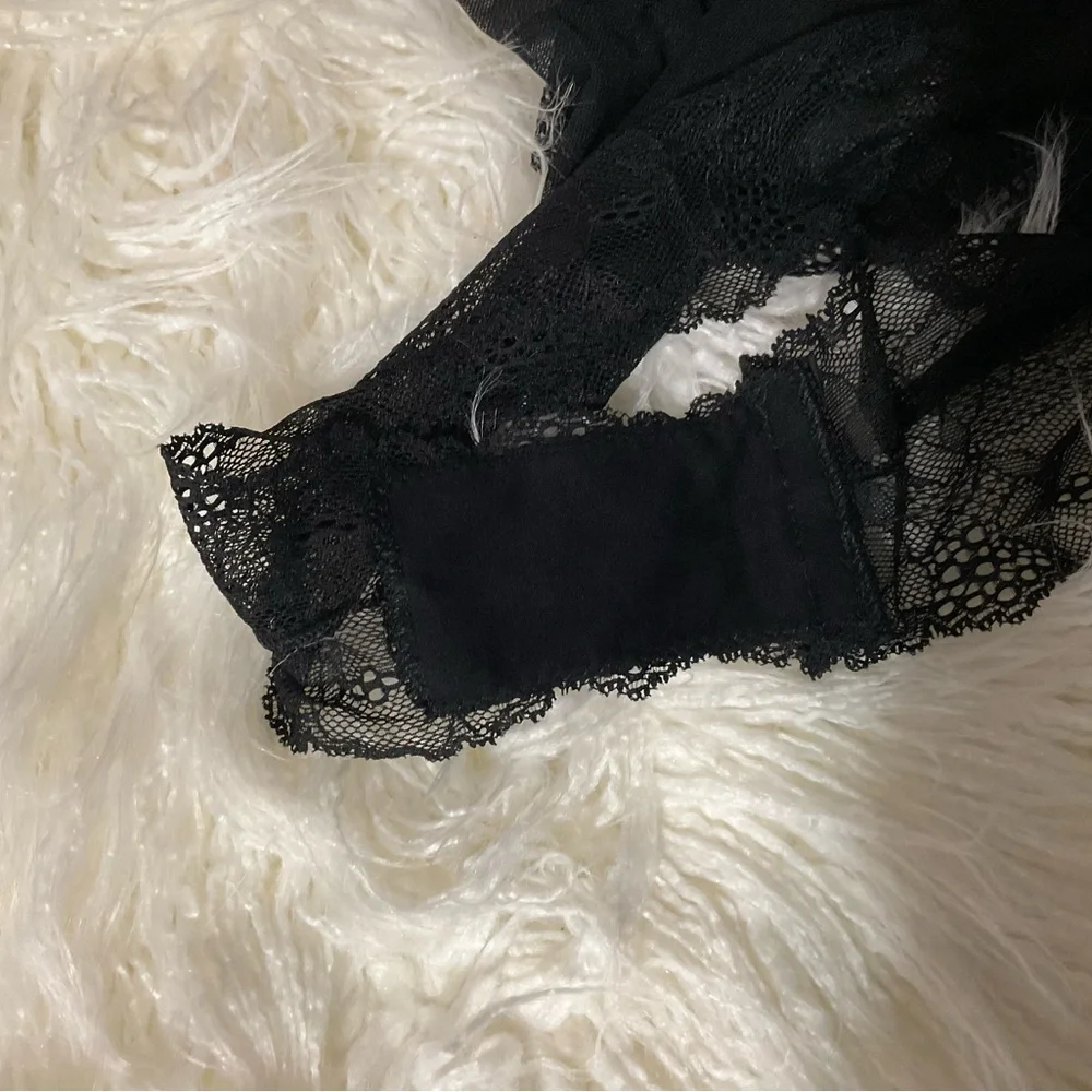 Black, lacey, supportive, underwire, thong teddy